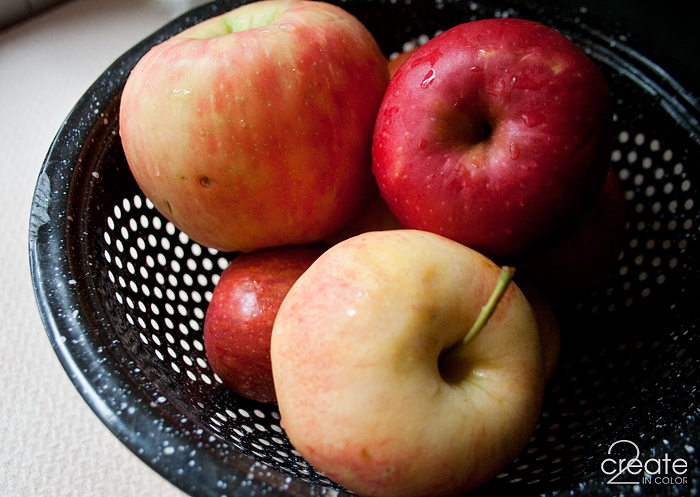 Fall apples -- 30 different ways to eat an apple a day! 2createincolor.com