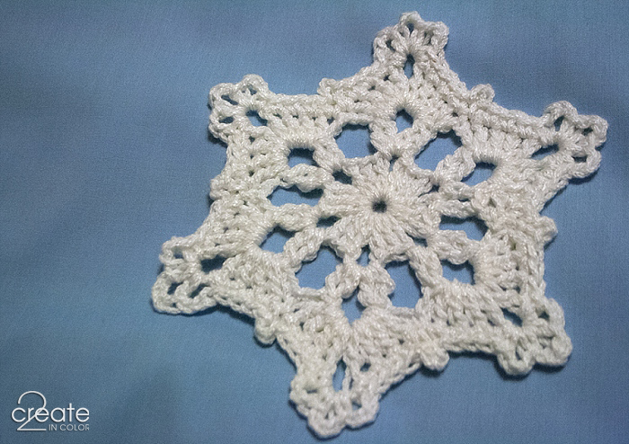 Let it snow! Crocheted hot (landing) pad
